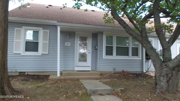 Property Slideshow image 2 of 21 | 138 wein market c, Freehold, NJ, 07728