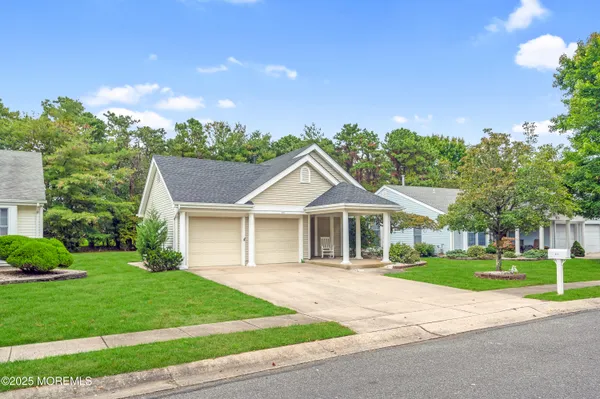 Property Slideshow image 2 of 43 | 511 waterford dr, Manchester, NJ, 08759