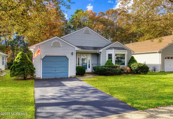 Property Slideshow image 3 of 43 | 7 brant dr, Brick, NJ, 08724