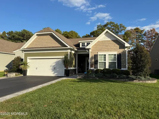Property Slideshow image 2 of 4 | 28 addlestone ln, Manchester, NJ, 08759