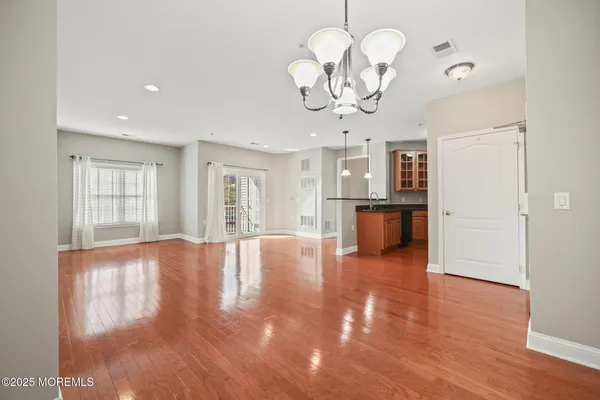 Property Slideshow image 2 of 39 | 3208 falston cir # 3208, Old Bridge, NJ, 08857