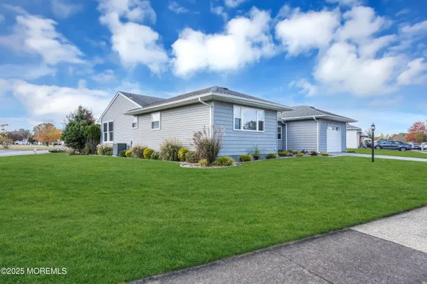 Property Slideshow image 3 of 78 | 5 rodhos st, Toms River, NJ, 08757