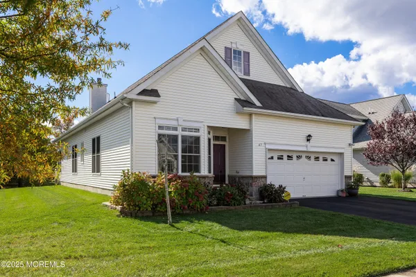 Property Slideshow image 3 of 38 | 67 sequoia pkwy, Asbury Park, NJ, 07712