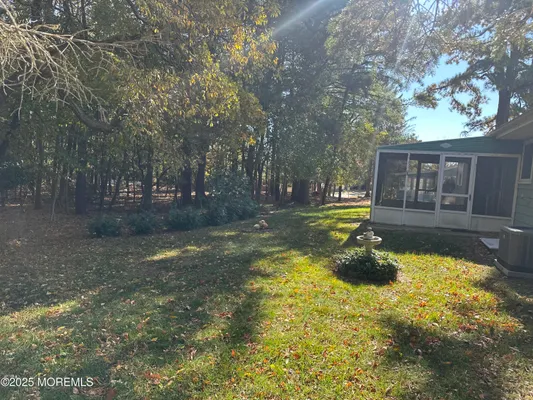 Property Slideshow image 3 of 25 | 59 franklin ln, Whiting, NJ, 08759