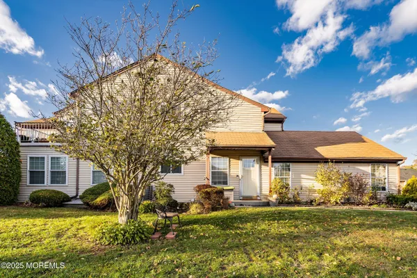 Property Slideshow image 3 of 40 | 26 daniel webster ave d, Monroe, NJ, 08831