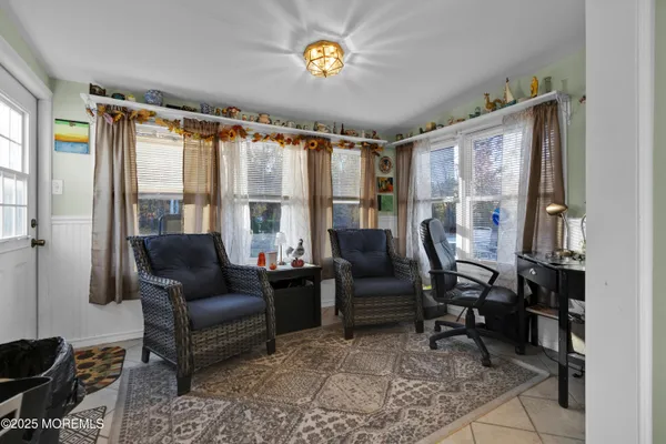 Property Slideshow image 3 of 21 | 48 haven dr, Matawan, NJ, 07747