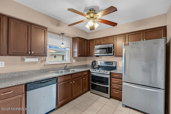 Property Slideshow image 3 of 22 | 131 central blvd, Brick, NJ, 08724