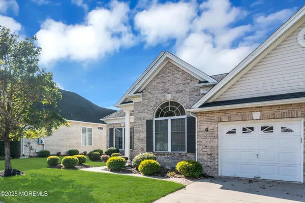 Property Slideshow image 3 of 54 | 4 exeter dr, Freehold, NJ, 07728