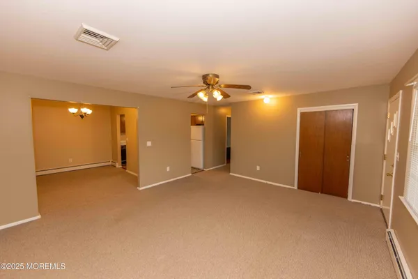 Property Slideshow image 3 of 14 | 31 southampton rd, Toms River, NJ, 08757