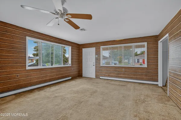 Property Slideshow image 3 of 24 | 170 port royal dr, Toms River, NJ, 08757