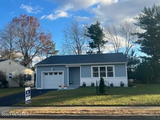 Property Slideshow image 2 of 50 | 11 northumberland dr, Toms River, NJ, 08757