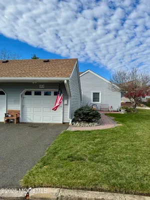 Property Slideshow image 3 of 30 | 56 largo san nicola a, Freehold, NJ, 07728