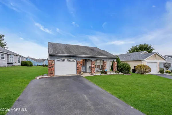 Property Slideshow image 2 of 33 | 139 buckingham dr, Manchester, NJ, 08759