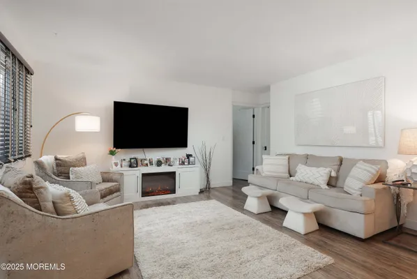 Property Slideshow image 2 of 21 | 126 manchester ct, Red Bank, NJ, 07701