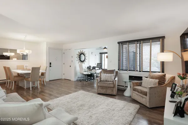 Property Slideshow image 3 of 21 | 126 manchester ct, Red Bank, NJ, 07701