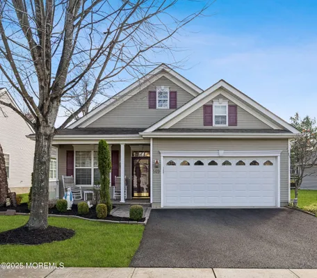 Property Slideshow image 2 of 28 | 149 wintergreen dr, Manalapan, NJ, 07726