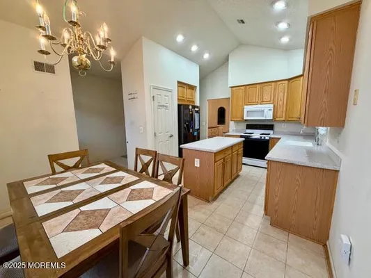 Property Slideshow image 3 of 18 | 2 london dr, Monroe, NJ, 08831