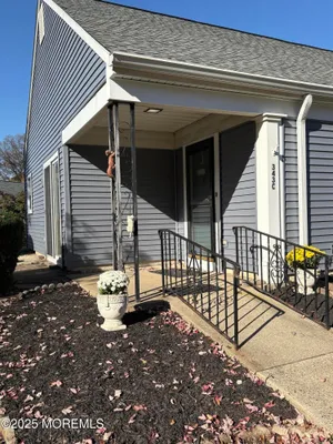 Property Slideshow image 2 of 2 | 343 narragansett ln # 343c, Monroe, NJ, 08831