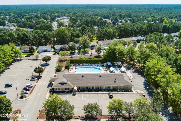 Property Slideshow image 2 of 36 | 48 whitaker dr, Toms River, NJ, 08757