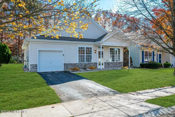 Property Slideshow image 2 of 40 | 87 robin ln, Barnegat, NJ, 08005