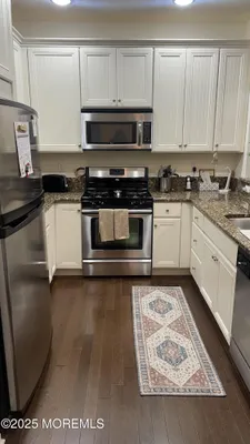 Property Slideshow image 3 of 24 | 735 amy ct, Lakewood, NJ, 08701