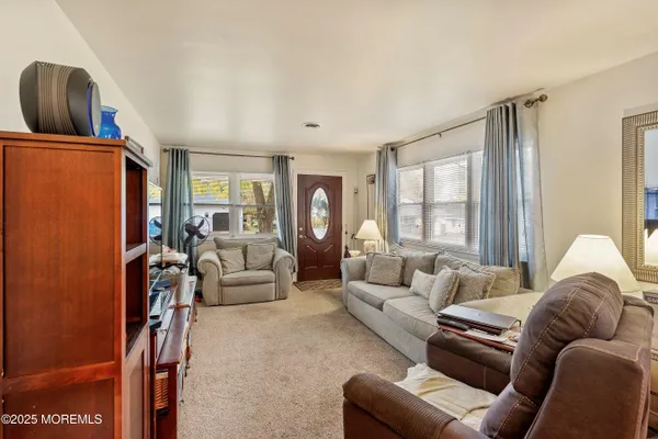 Property Slideshow image 3 of 26 | 1645 mount everest ln, Toms River, NJ, 08753