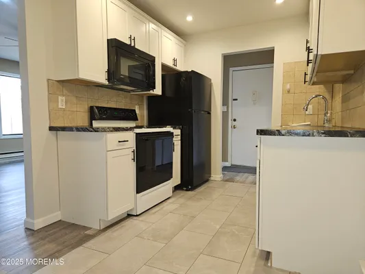 Property Slideshow image 3 of 21 | 54 amberly dr g, Manalapan, NJ, 07726