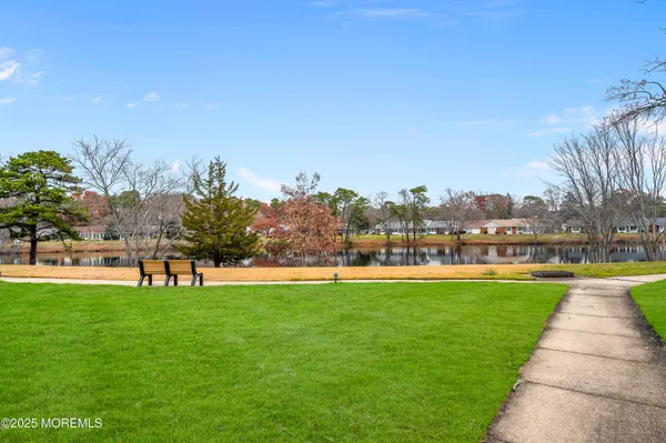 Property Slideshow image 3 of 40 | 588a lake point dr # 100a, Lakewood, NJ, 08701