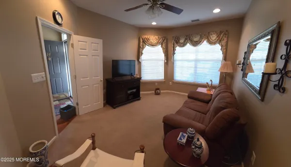 Property Slideshow image 3 of 38 | 14 cromwell ln, Jackson, NJ, 08527