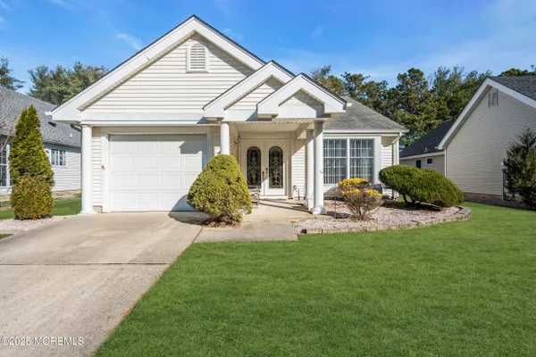 Property Slideshow image 2 of 44 | 509 waterford dr, Manchester, NJ, 08759