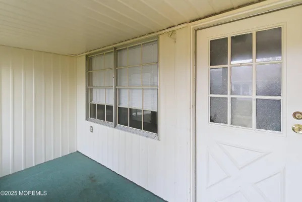 Property Slideshow image 3 of 21 | 944f aberdeen dr, Lakewood, NJ, 08701