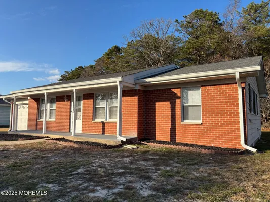 Property Slideshow image 3 of 30 | 32 constitution blvd, Whiting, NJ, 08759