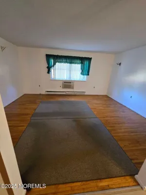 Property Slideshow image 3 of 11 | 106 hope rd c, Whiting, NJ, 08759
