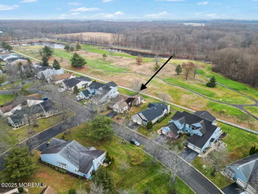 Property Slideshow image 2 of 33 | 11 bedfordshire dr, Monroe, NJ, 08831