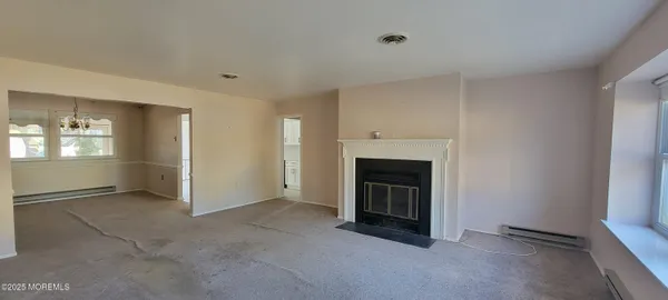 Property Slideshow image 2 of 14 | 6 holyoke ct, Whiting, NJ, 08759