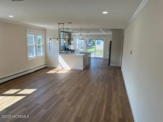 Property Slideshow image 2 of 15 | 208 bonaire dr, Toms River, NJ, 08757