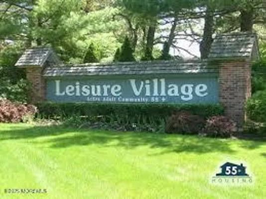 Property Slideshow image 3 of 3 | 86c dorchester dr, Lakewood, NJ, 08701