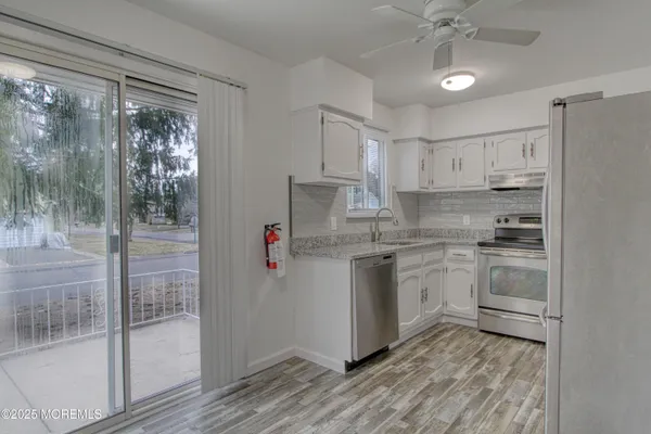 Property Slideshow image 3 of 19 | 1 stonybrook ct b, Whiting, NJ, 08759