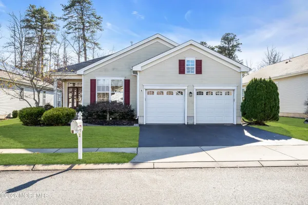 Property Slideshow image 2 of 39 | 12 marlowe ct, Galloway, NJ, 08205