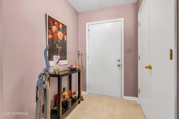 Property Slideshow image 3 of 20 | 5 oriel way, Marlboro, NJ, 07746