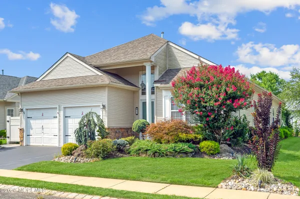 Property Slideshow image 2 of 52 | 44 verona dr, Manchester, NJ, 08759