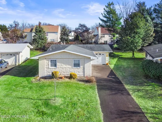 Property Slideshow image 2 of 25 | 12 dickinson rd, Brick, NJ, 08724