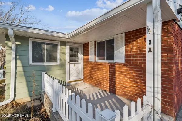 Property Slideshow image 2 of 11 | 5 blue jay st a, Manchester, NJ, 08759