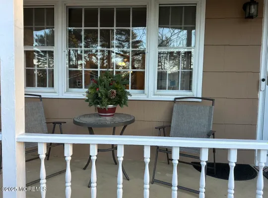 Property Slideshow image 3 of 33 | 1 cambridge ct, Toms River, NJ, 08757