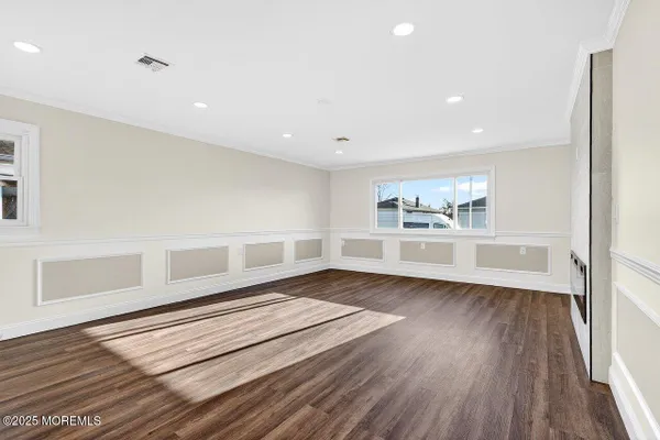 Property Slideshow image 2 of 38 | 20 marathon st, Toms River, NJ, 08757