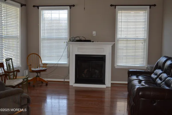 Property Slideshow image 2 of 36 | 10 fenwick ln, Barnegat, NJ, 08005