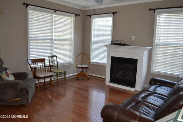 Property Slideshow image 3 of 36 | 10 fenwick ln, Barnegat, NJ, 08005