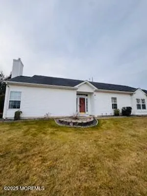 Property Slideshow image 3 of 53 | 7 chaminox ct, Manchester, NJ, 08759