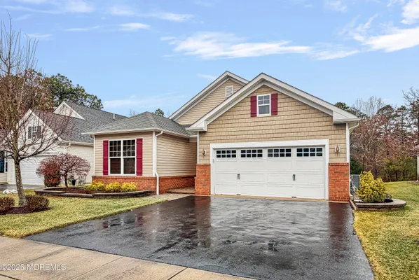 Property Slideshow image 2 of 38 | 16 pembroke dr, Jackson, NJ, 08527