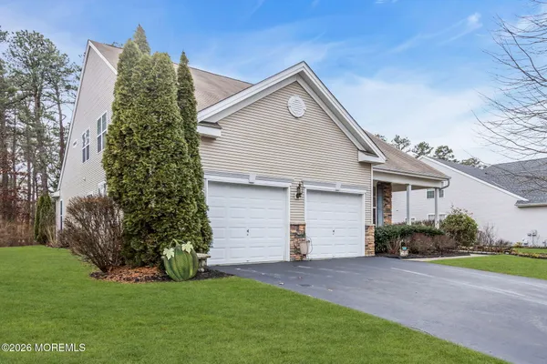 Property Slideshow image 2 of 32 | 121 golf view dr, Little Egg Harbor Twp, NJ, 08087